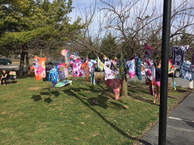 Tie-dye activity at Edgehill